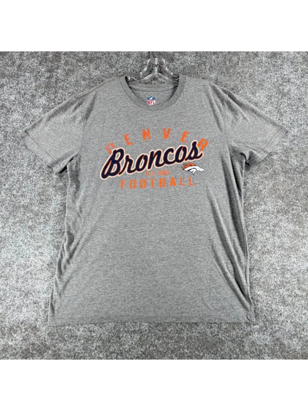 G-III Apparel NFL Denver Broncos‎ Football Graphic T-Shirt Mens XL Heather Gray